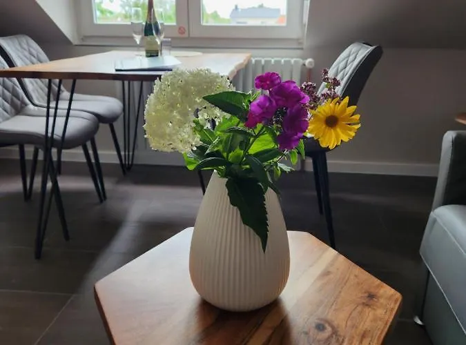 Apartment Neumuhler Hof: Modern 